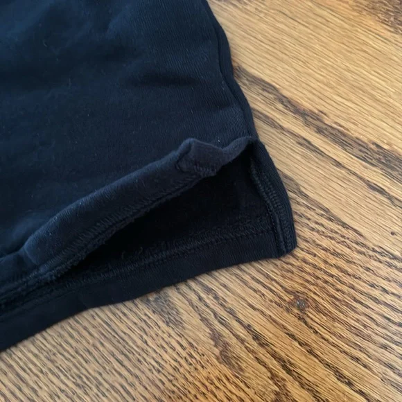 TNA cozy fleece sweat shorts - Picture 6 of 6